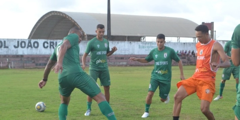 Sousa treina forte, e se prepara para o confronto com o Confiança em Sergipe 