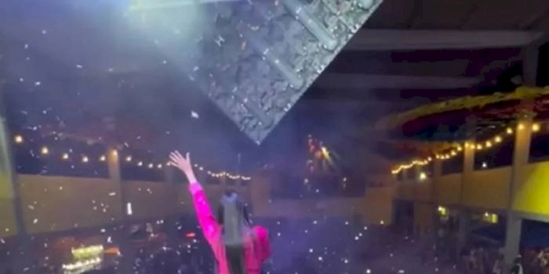 Show da cantora Danieze Santiago é interrompido após homem dar tiros para cima, na Paraíba