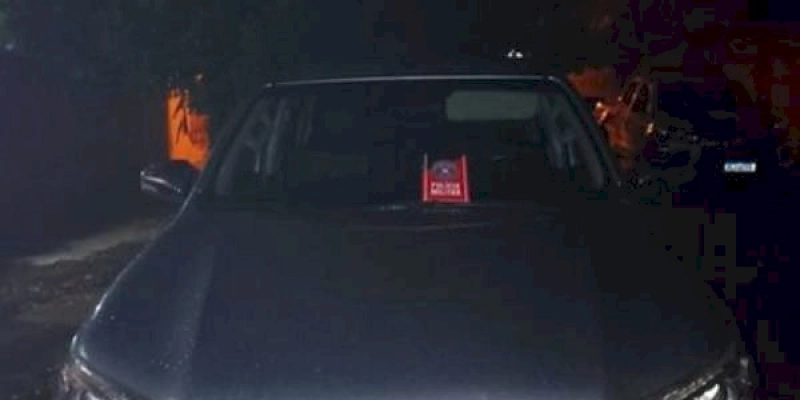 Hilux adulterada é apreendida pela Força Tática na cidade de Catolé do Rocha