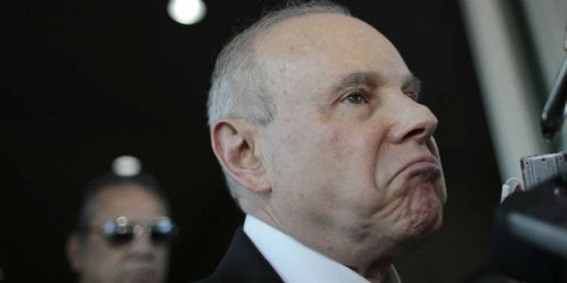 Mantega confirma reuniões com Joesley, mas nega favorecer J&F no BNDES