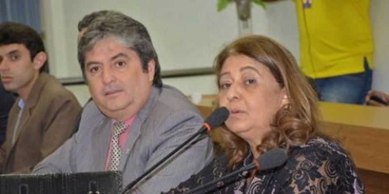 Professora e Vereadora se diz envergonhada com declaração do prefeito de Cajazeiras taxando categoria de “mentirosos”