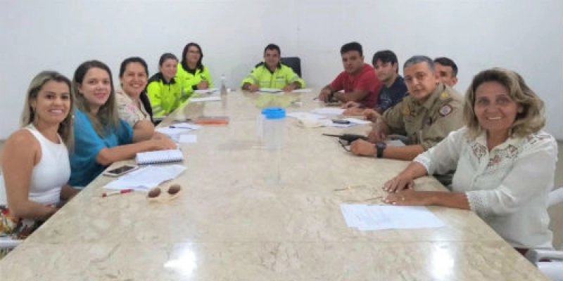 Complexo Hospitalar de Patos participa de ação educativa sobre acidentes de trânsito e suas implicações