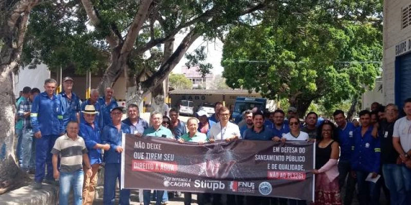 Stiupb realiza manifestações contra provatizazação do saneamento e da CAGEPA