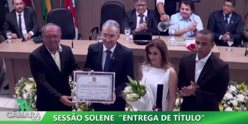 Câmara de Vereadores entrega título de cidadão Sousense a Nego da Rio Vale 