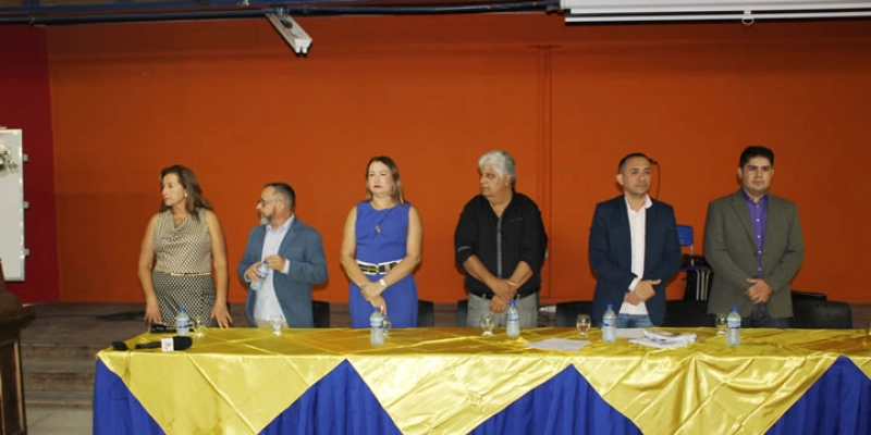 10ª GRE em Sousa entrega certificado à 220 Estudantes do Curso de Formação Inicial e Continuada; Veja fotos 