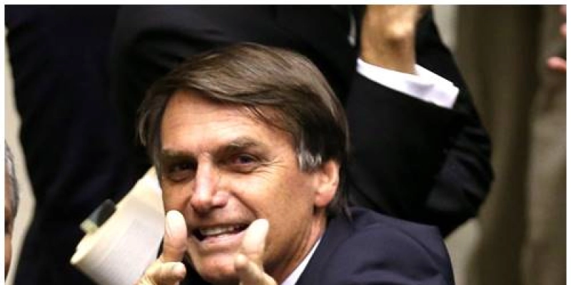 Jair Bolsonaro é eleito presidente do Brasil