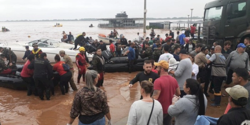 PF participa do esforço para enfrentamento das enchentes no Rio Grande do Sul