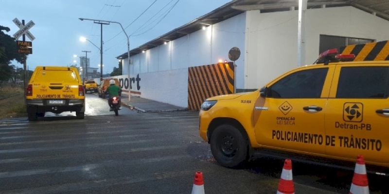 Operação Lei Seca autua 257 condutores por embriaguez e outras infrações durante Folia de Rua e Carnaval