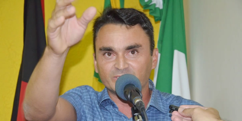 Em Nazarezinho: Chefe de Gabinete confirma nome de Rodrigo Mendes pré-candidato a Prefeito, e diz que Chiquinho vai entender