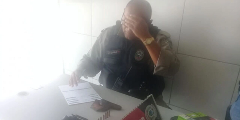 Vigilante de Supermercado é preso com arma de fogo nesta segunda-feira em Sousa, após denúncia 