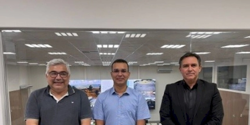Alexandre de Zezé visita Centro Integrado de Comando e Controle, e debate segurança para o Vale do Sabugi 