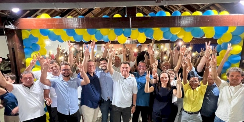 Com os deputados Wilson Santiago e Wilson Filho e apoio de João Azevêdo, Jailson de Dedo lança pré-candidatura a prefeito
