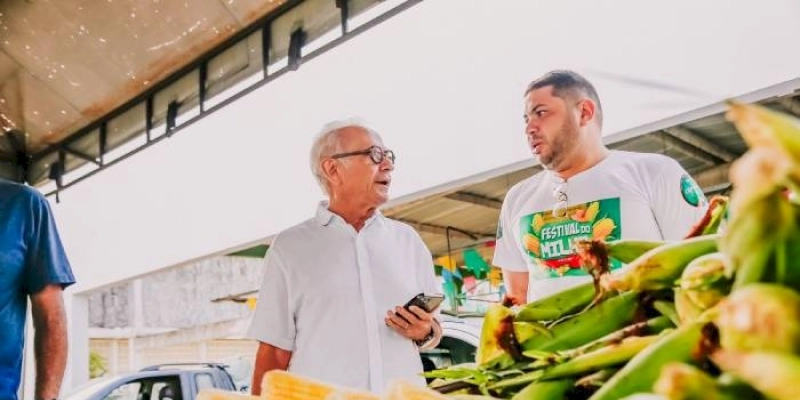 Cícero abre Festival do Milho e consumidor pode encontrar mão por menos de R$ 35