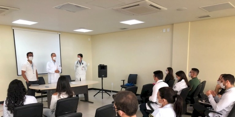 Hospital Metropolitano recepciona novos residentes da área médica