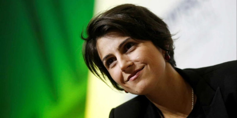 PCdoB oficializa candidatura de Manuela D’Ávila ao Planalto; Veja