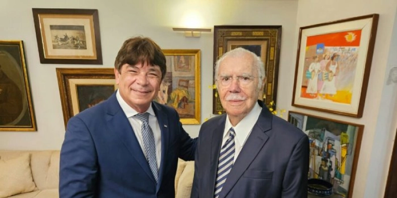 Presidente da FIEPB, Cassiano Pascoal cumpre agenda na CNI e visita ex-presidente do Brasil, José Sarney