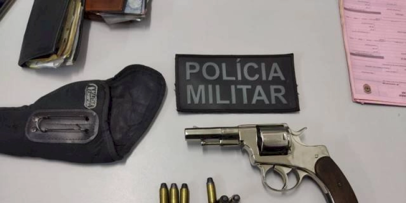 Polícia prende suspeito de porte ilegal de arma em Campina Grande