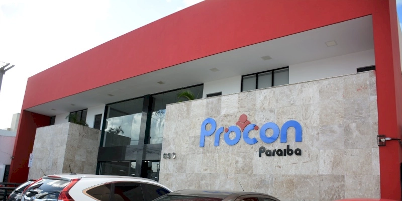 Dívidas bancárias são o serviço mais procurado no primeiro dia do "Renegocia!" no Procon-PB