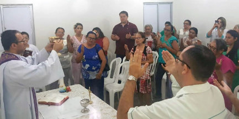 Maternidade Paraibana festeja aniversariantes de março após celebração religiosa que acontece toda terceira sexta-feira de cada mês