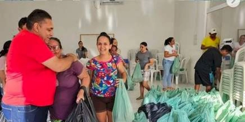  Prefeito João Neto entrega Cestas de Alimentos do Programa de Aquisição de Alimentos (PAA)