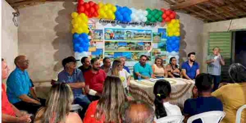Prefeito João Neto assina ordem de serviço para a Construção da Quadra de Areia no Distrito de Extrema