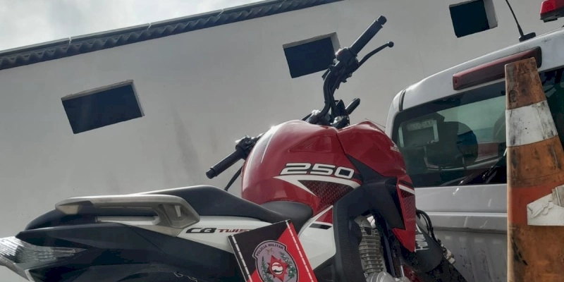 Moto roubada no Sertão da Paraíba é recuperada pela PM, nas proximidades da divisa com o Rio Grande do Norte 