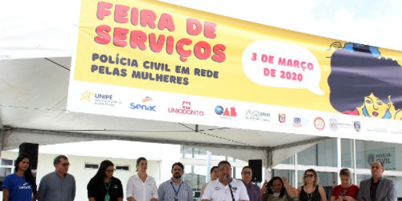 Feira de serviços da Polícia Civil inicia homenagens ao Dia Internacional da Mulher