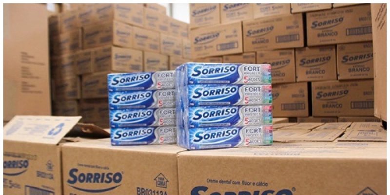 SES recebe doação de produtos de higiene bucal que serão destinados a usuários do SUS