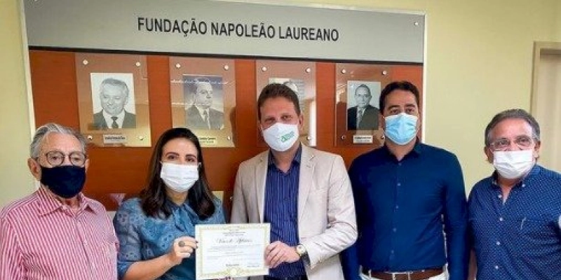 Assembleia reconhece trabalho do Hospital Laureano e aprova votos de aplausos