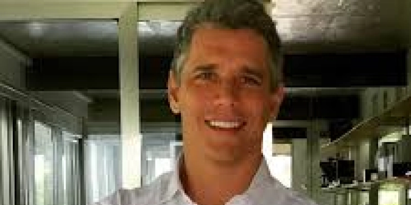 Márcio Garcia é cotado para substituir Huck na Globo