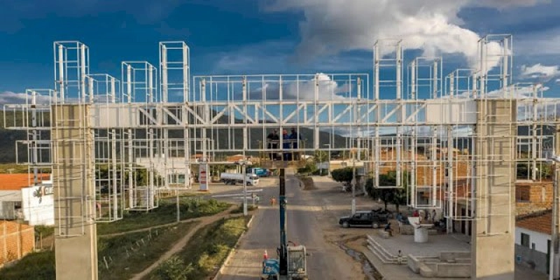 Portais de entradas do município de São José de Piranhas começam a ganhar formato