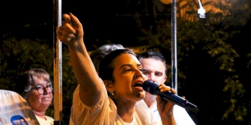 Pollyanna critica cortes na Farmácia Popular pelo governo Bolsonaro
