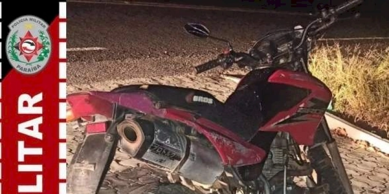  Mulher é presa e tem moto com chassi adulterado apreendida, no Sertão