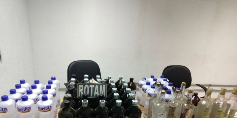 Polícia desarticula ponto de fabricação de lança-perfume na Paraíba