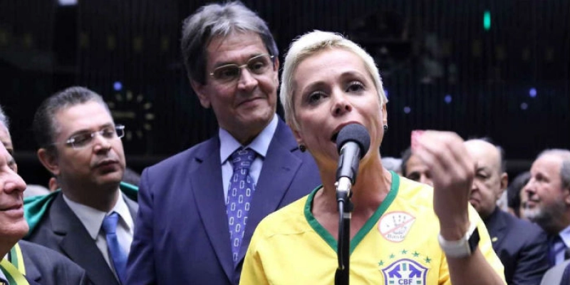 Polícia Federal deflagra segunda fase da Registro Espúrio e mira Cristiane Brasil; Veja