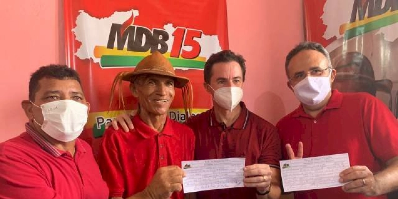 “Gobira tem a essência do MDB em sua vida”, diz Veneziano ao receber o novo filiado da legenda, em Cajazeiras