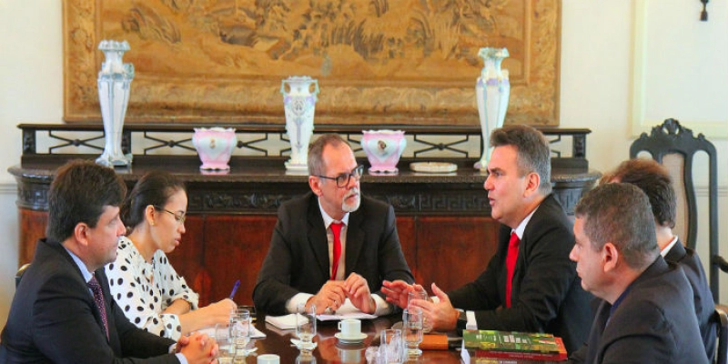 Governo discute Programas de Proteção com representantes do Ministério da Mulher, da Família e dos Direitos Humanos