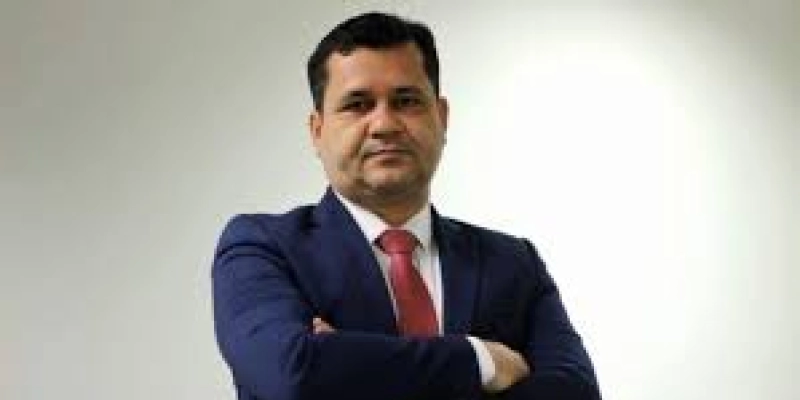 Novo defensor público-geral assume e pede investimentos para DPU