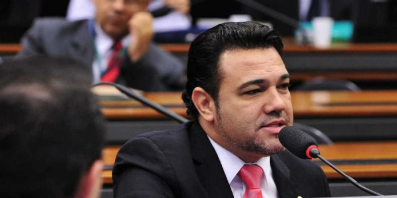 Abuso de poder religioso divide cortes e é contestado por pastores