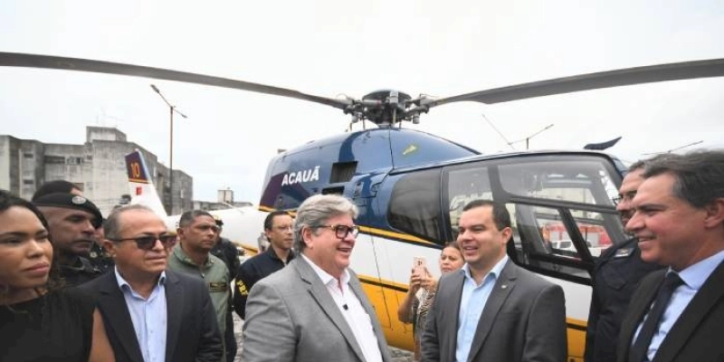 Paraíba recebe helicóptero do Ministério da Justiça e entrega equipamentos e veículos para as Forças de Segurança