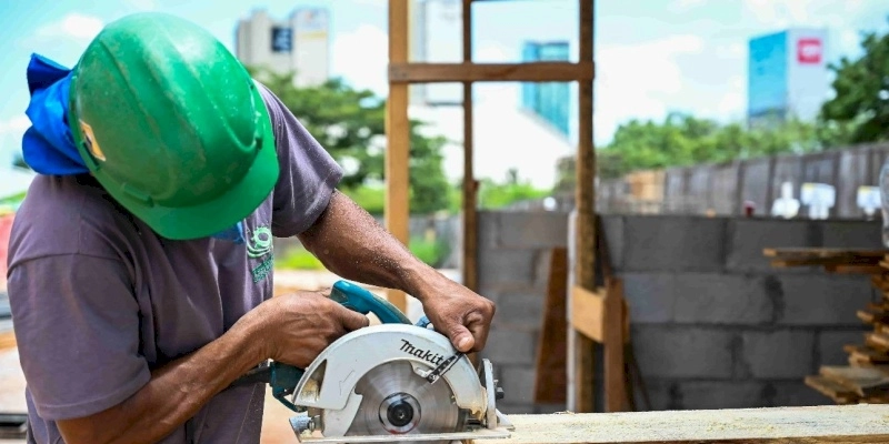 Indústria da construção demonstra alta intenção de investir em 2024