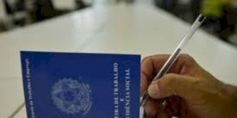 Semana começa com 32 oportunidades de emprego com carteira assinada, em Campina Grande