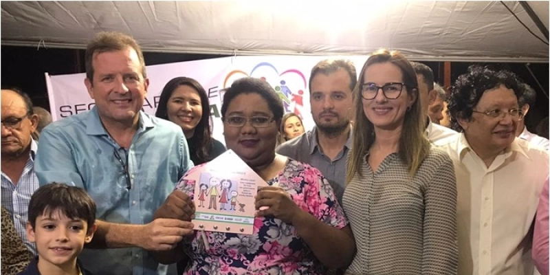 Tyrone entrega residências do Silvana Braga II e 300 famílias realizam o sonho da casa própria em Sousa