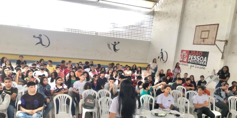 Secretaria das Mulheres promove palestras e atividades para enfrentamento à violência de gênero