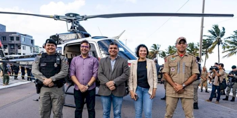 Polícia Civil participa de mais uma ação da Operação Verão 2023 na Praia de Intermares, em Cabedelo