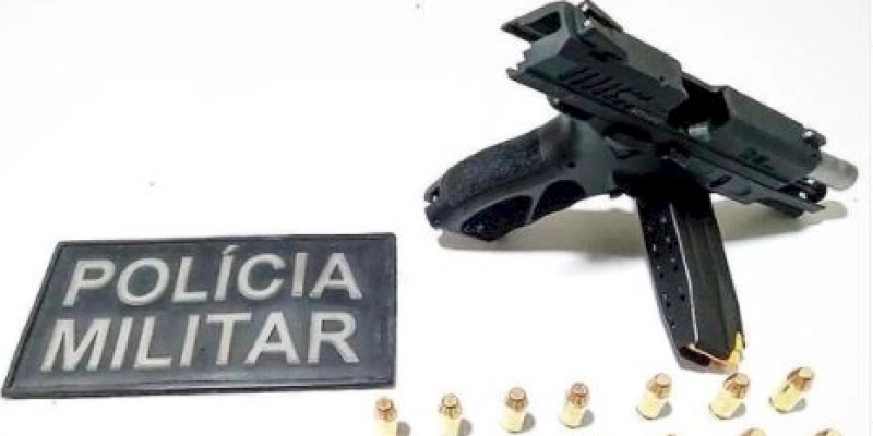 Apresentando fortes sintomas de embriaguez alcoólica, homem é detido com pistola 