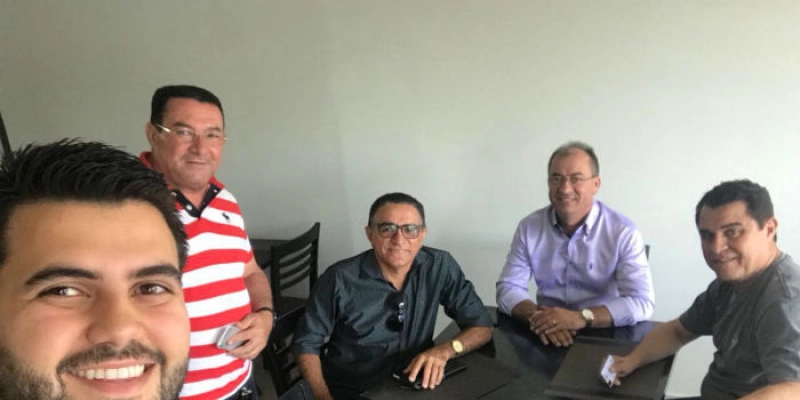 Wilson Filho se reúne com prefeitos e discute projetos para os municípios