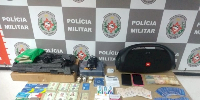 Casal de Minas Gerais suspeito de furtar farmácia em JP é preso em ação da Polícia Militar