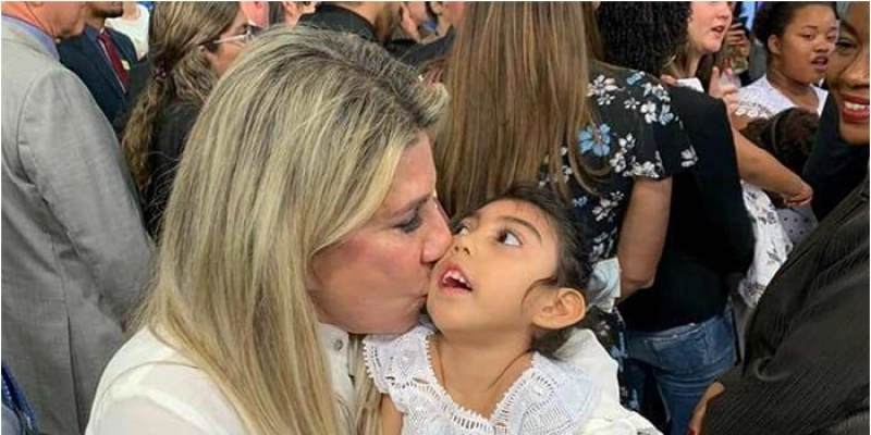 Edna Henrique propõe ampliação de concessão da pensão especial para toda criança com microcefalia