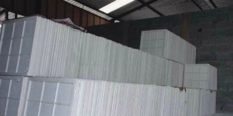 Serviço usando gesso, a prefeitura anuncia gasto de R$ 77 mil em São José de Piranhas